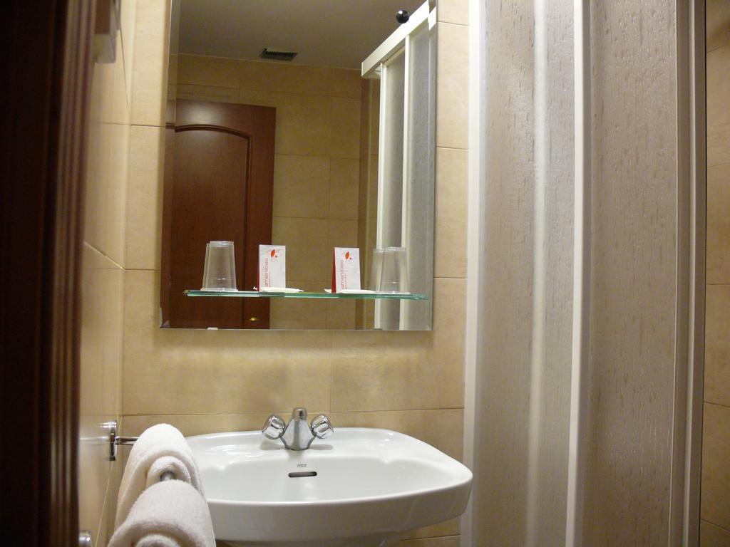 Hostal Navasfrias 살라망카 객실 사진